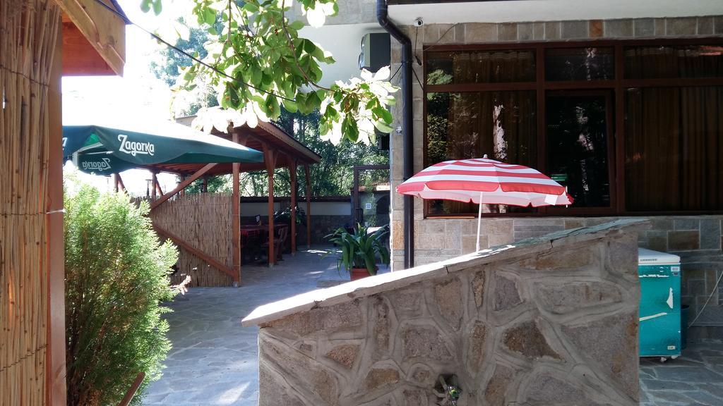 К-Г Луна К-С Лонгоза Комплекс Лонгоза Byala  Εξωτερικό φωτογραφία