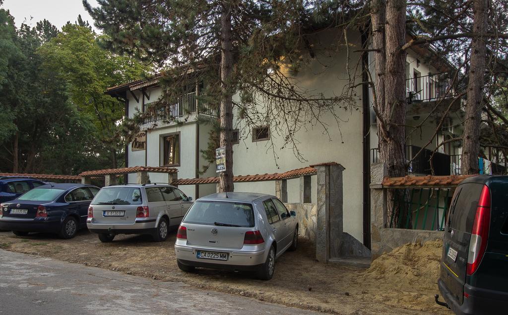К-Г Луна К-С Лонгоза Комплекс Лонгоза Byala  Εξωτερικό φωτογραφία