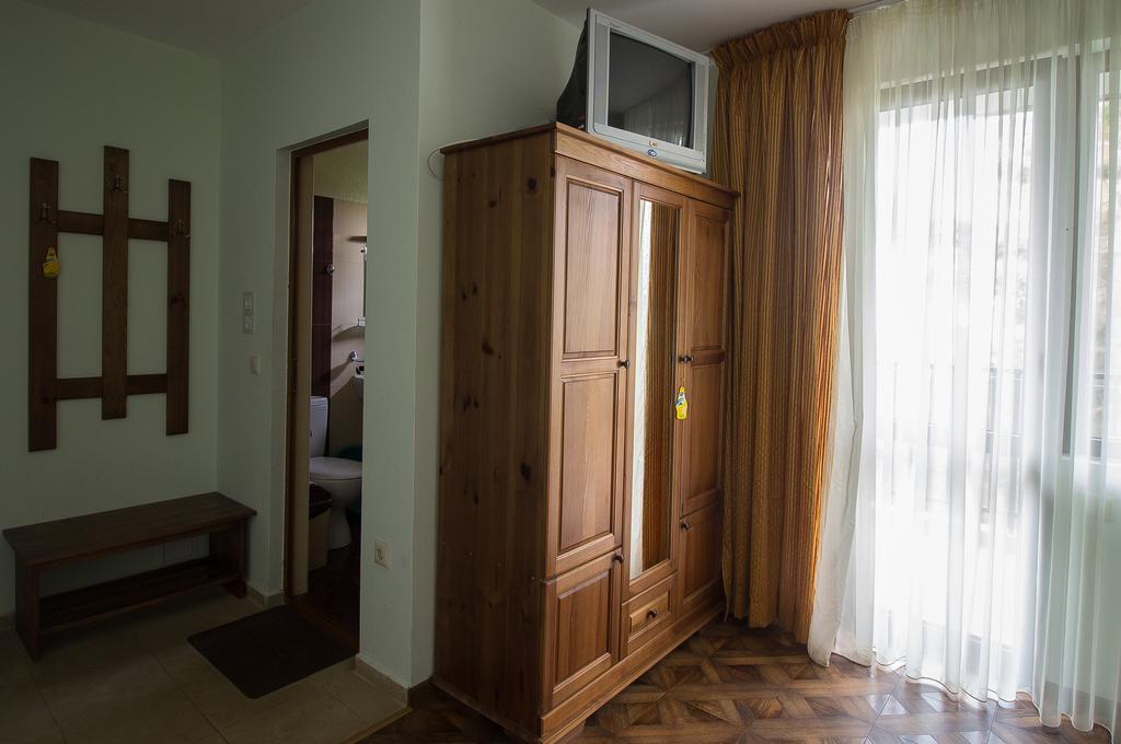 К-Г Луна К-С Лонгоза Комплекс Лонгоза Byala  Εξωτερικό φωτογραφία